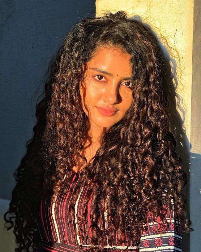 Glorious Clicks Of Gorgeous Anupama Parameswaran Glorious Clicks Of Gorgeous Anupama Parameswaran